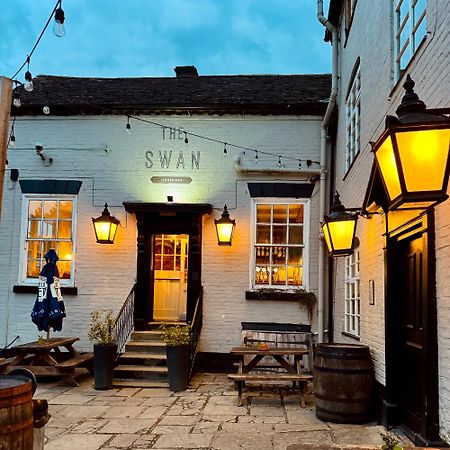 The Swan Taphouse Bed & Breakfast Айронбридж Екстериор снимка